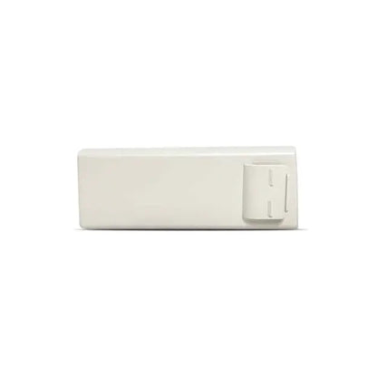 white rectangle with clip on left